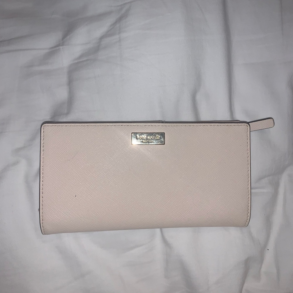 BLUSH PINK KATE SPADE WALLET